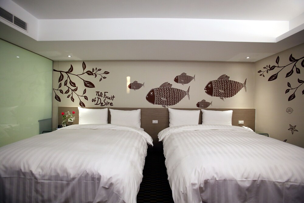 Chiayi Look Hotel 24/57