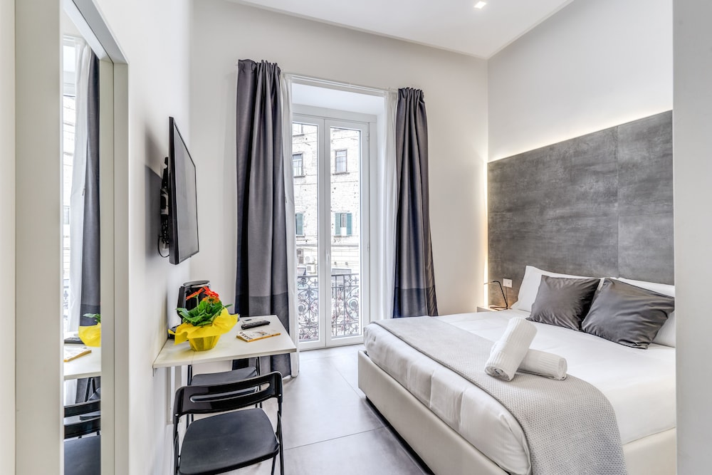 Gallery Suite Naples 11/46