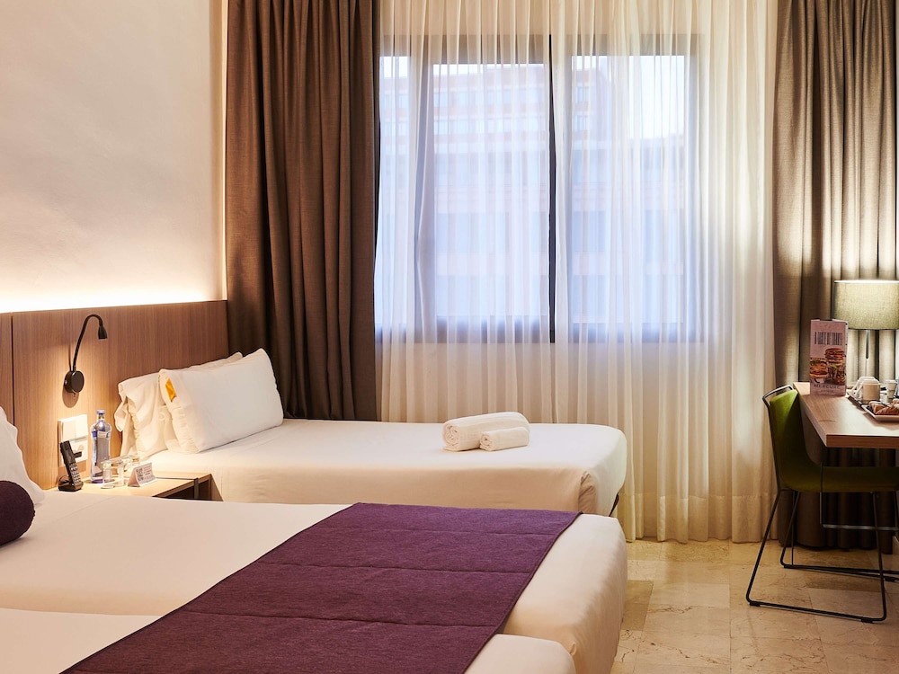 Mercure Barcelona Condor 15/75