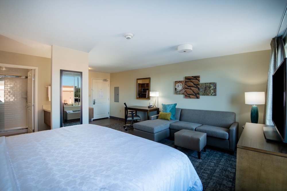 Staybridge Suites Scottsdale - Talking Stick 15/48