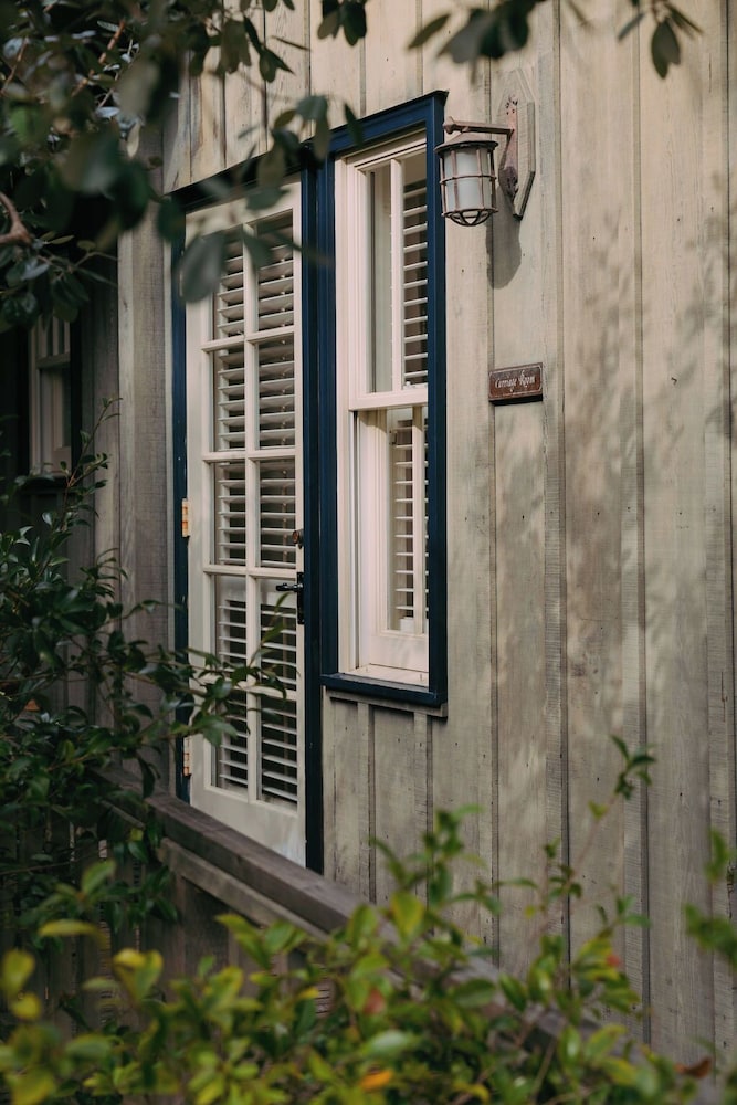 Simpson House Inn 5/50