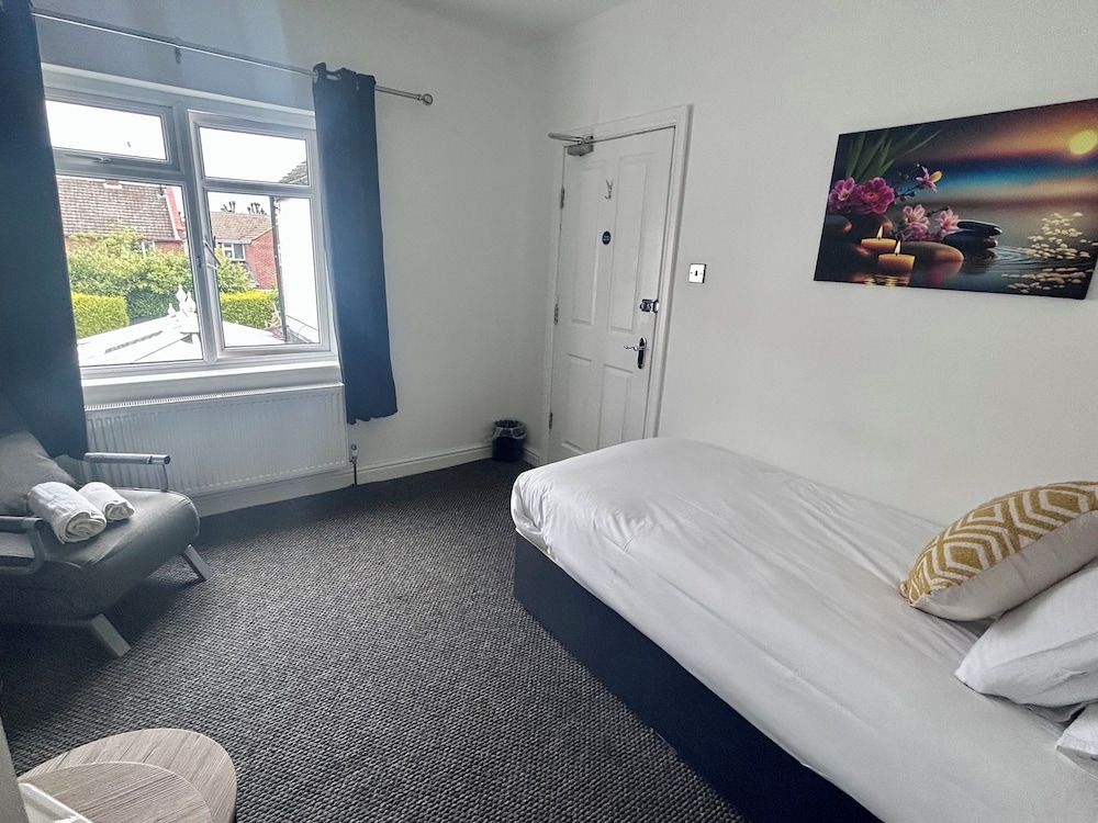 Charnwood Lodge 18/53