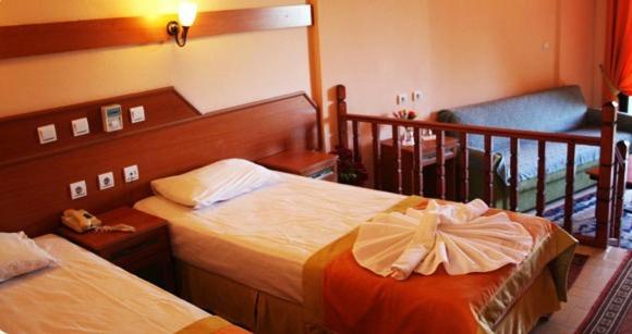 Amos Hotel 14/54