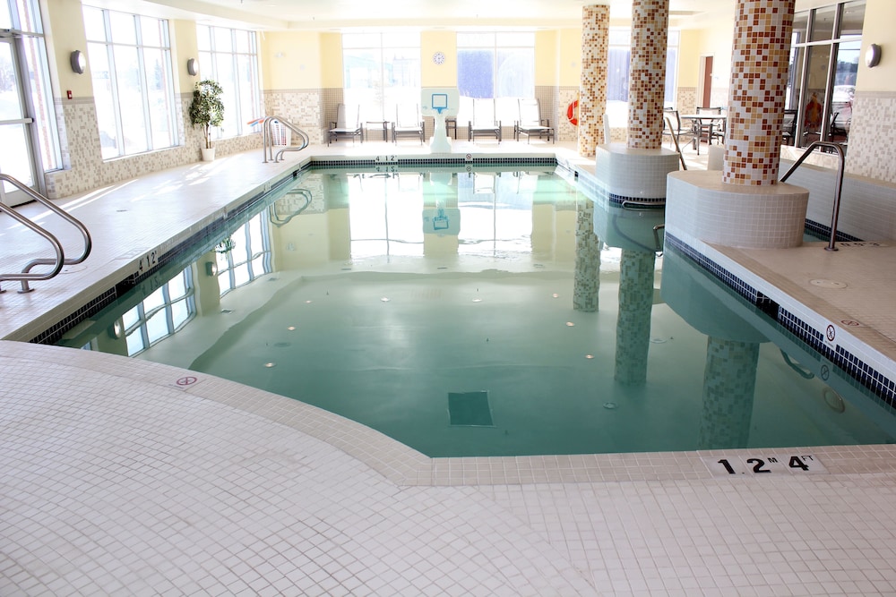 Chateau Inn and Suites Bonnyville 3/42