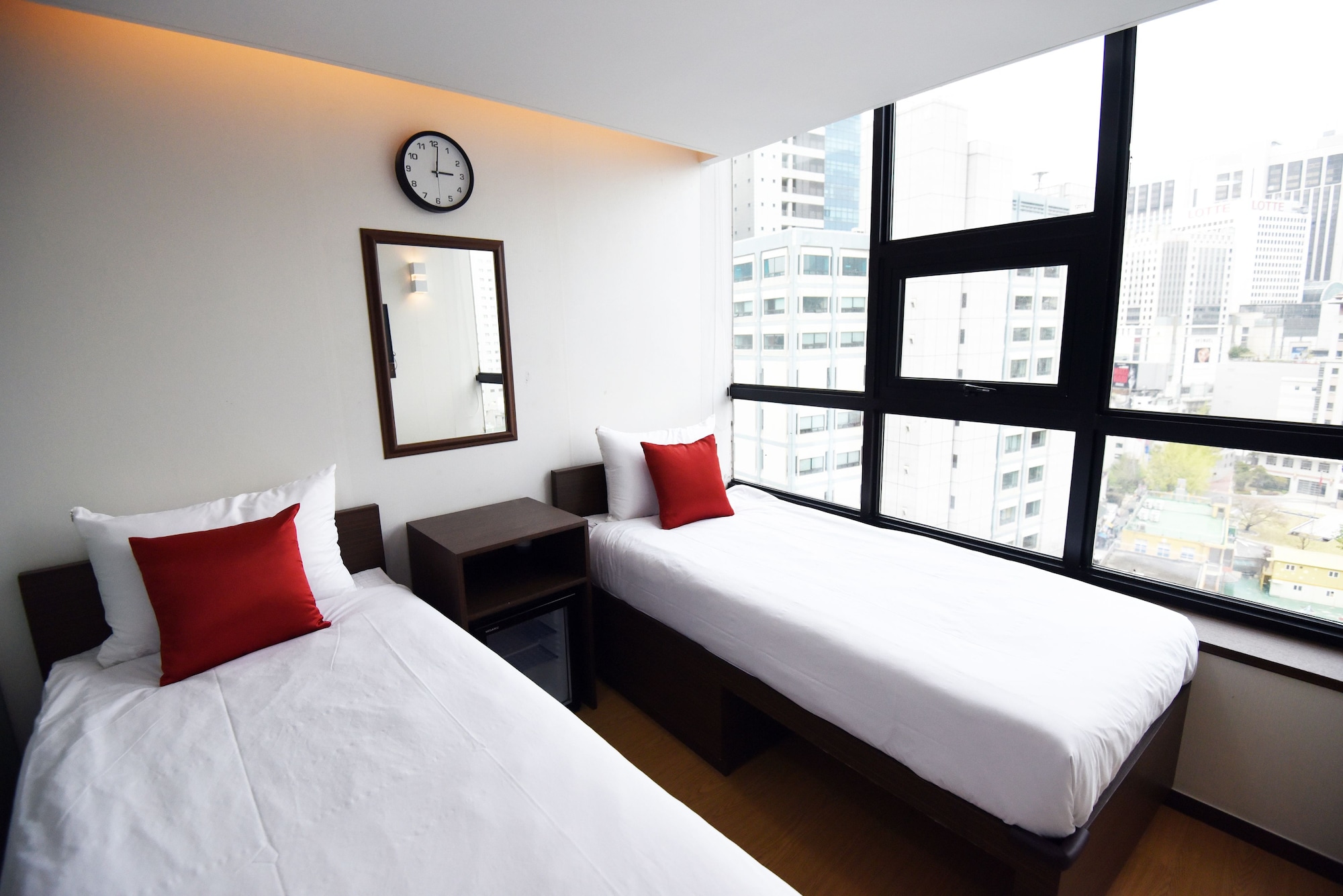 STANDARD, TWIN BEDS