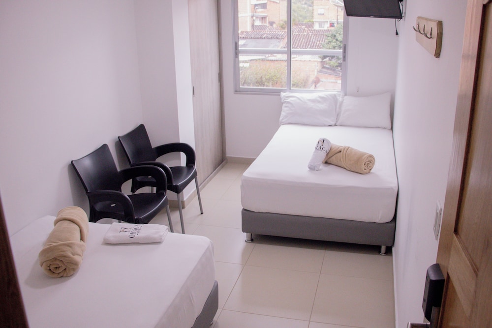 Hotel Omaga 24/48