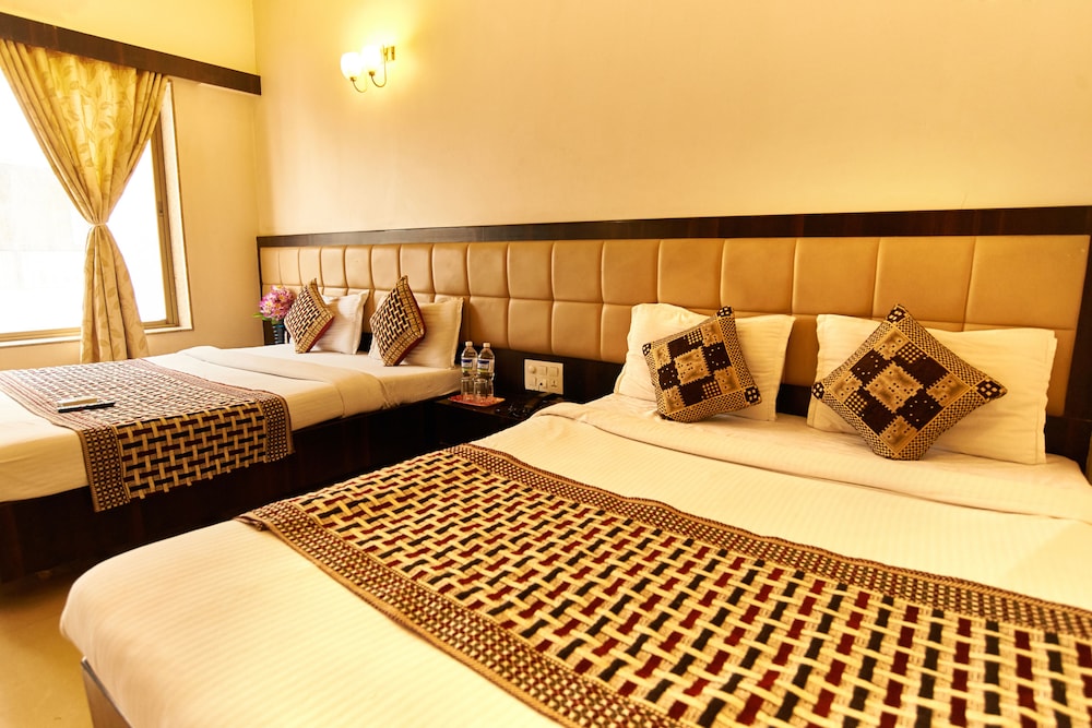 Hotel Ganpati Palace 21/42