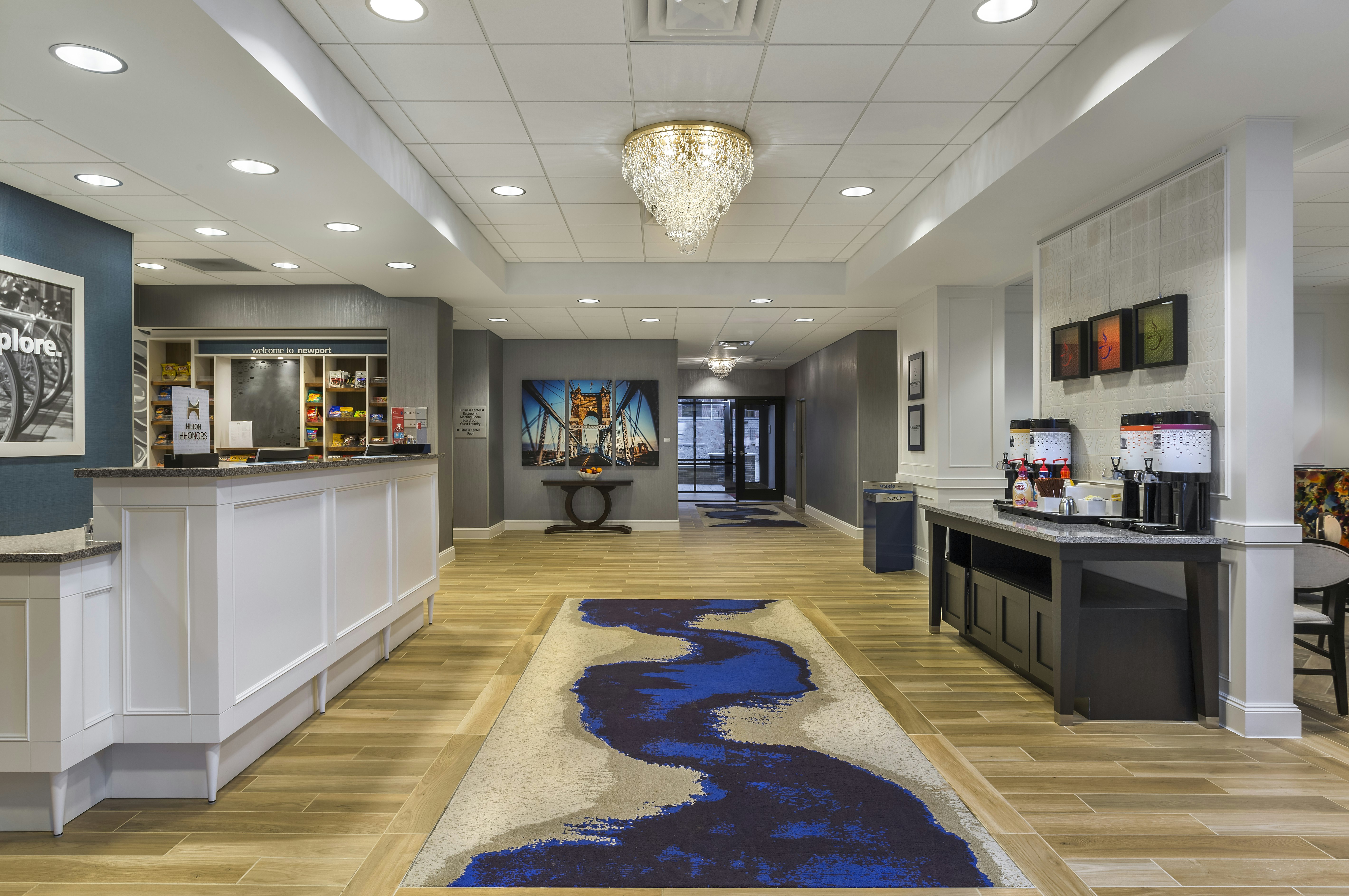 Hampton Inn & Suites Newport-Cincinnati 5/44