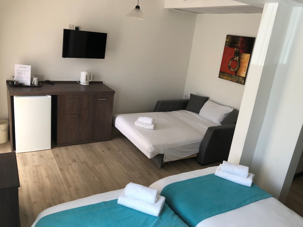 Sunseeker Holiday Complex 16/62