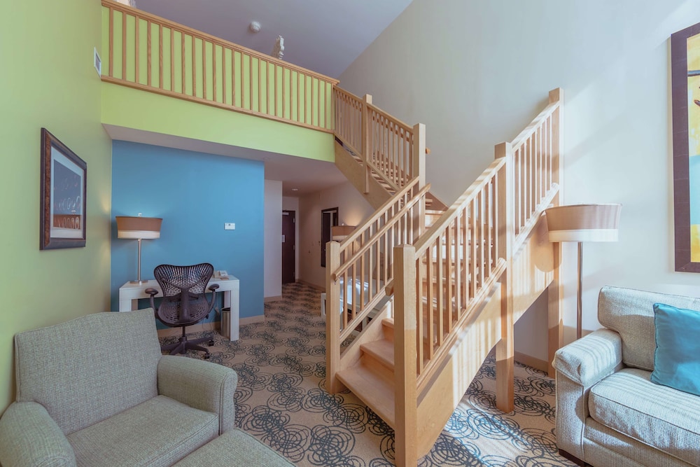 Hotel Skyler Syracuse, Tapestry Collection by Hilton 34/42
