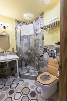 Amante Narikala Boutique Hotel 40/68