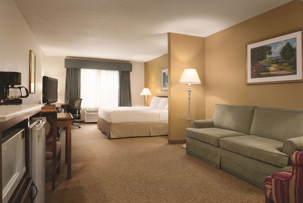 Country Inn & Suites By Radisson Mankato Hotel And Conference Center 19/38