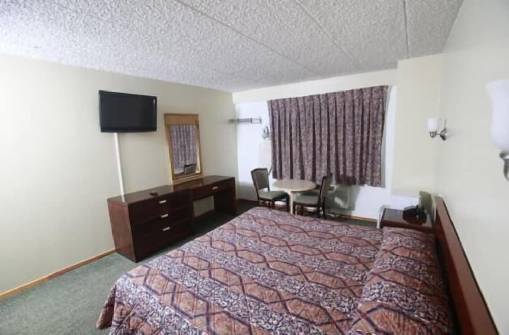 Meadowbrook Motor Lodge 9/16