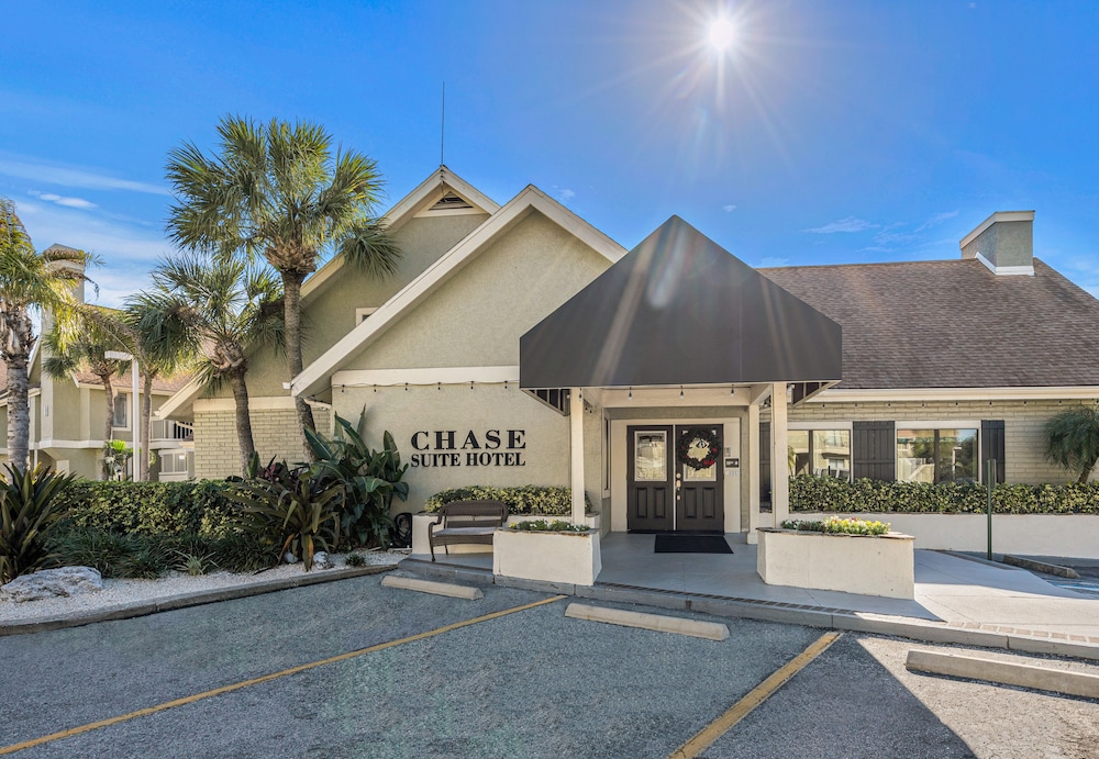 Chase Suite Hotel secondary