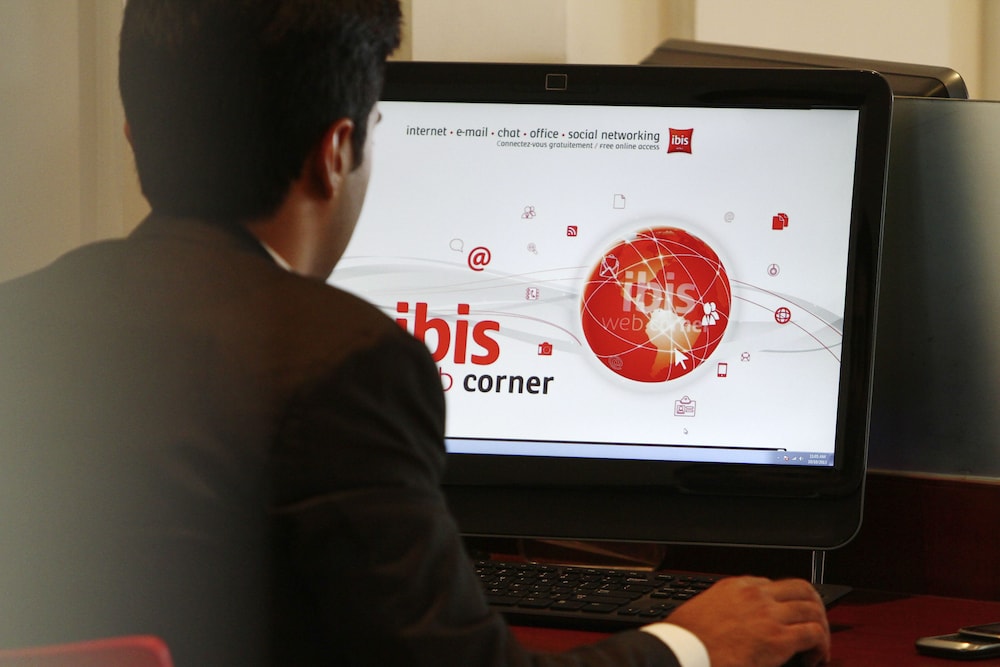 IBIS FRIBOURG 9/50
