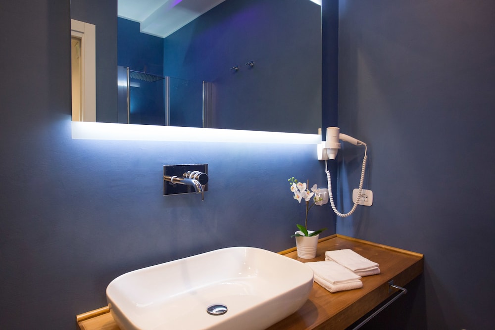 Bellaroto Suite 43/58