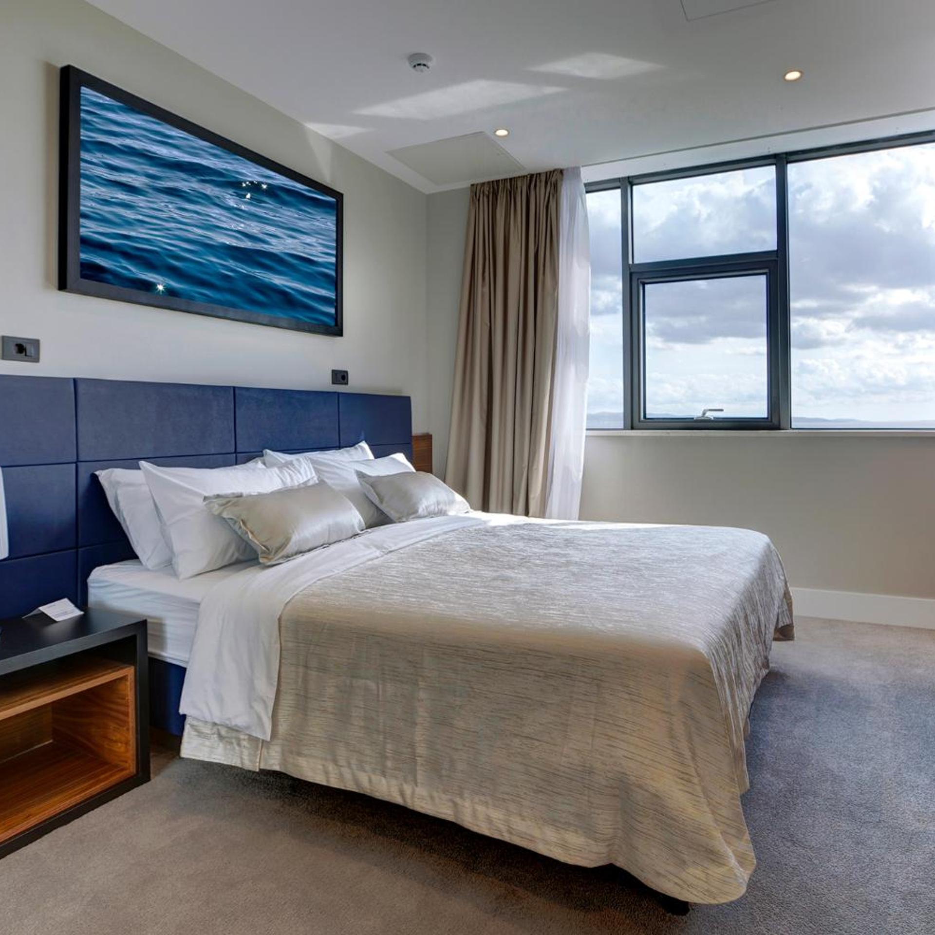 Deluxe, Double Bed, Sea Side