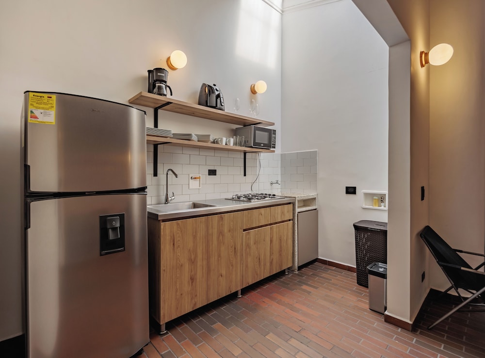The Somos Flats Laureles 5/49