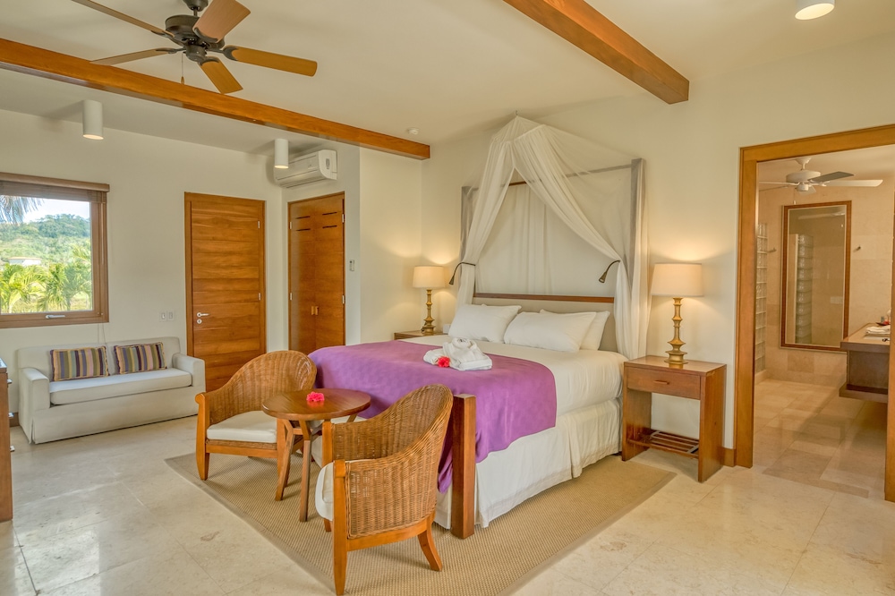 Las Verandas Hotel And Villas 46/73