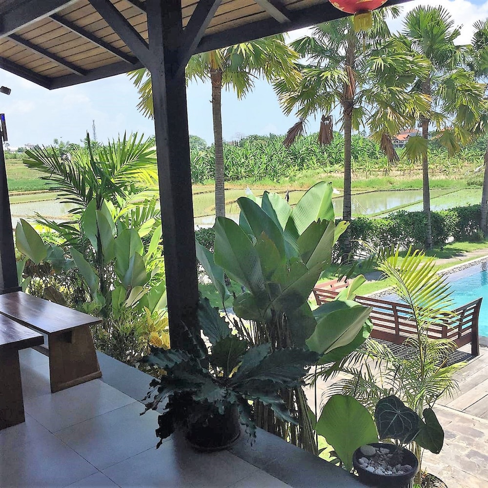Kampung Canggu 49/50