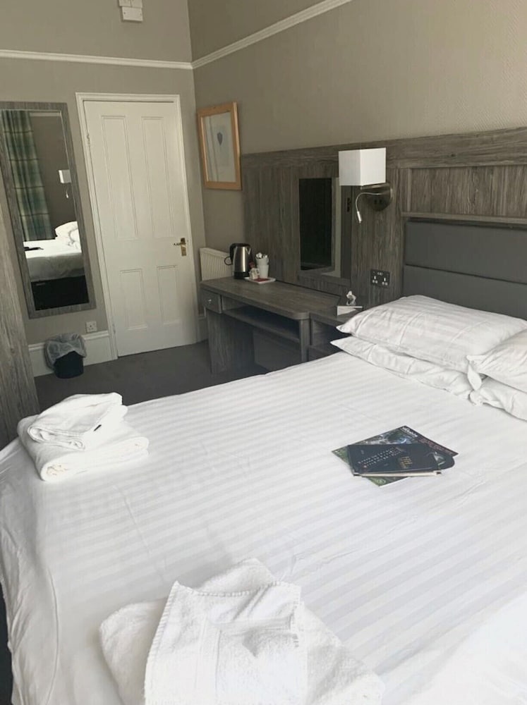 STANDARD, DOUBLE BED