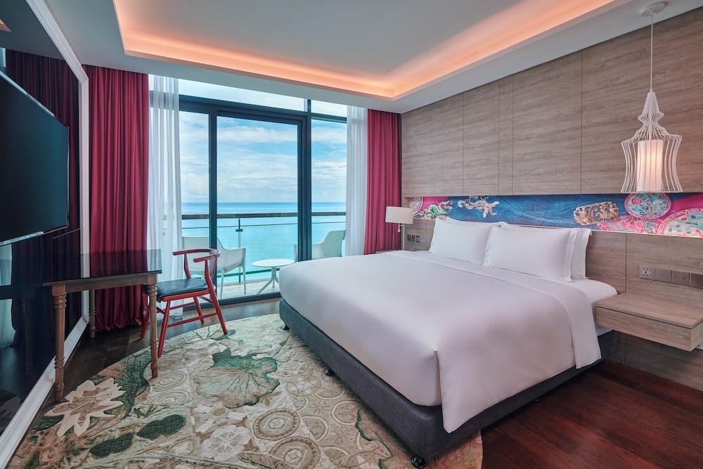 2 Bedrooms, Angsana, Deluxe, Suite, 1 Queen and 1 Single Bed, Sea View