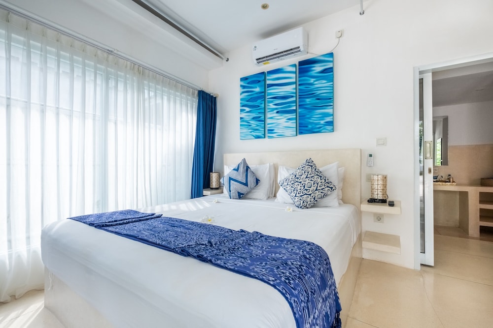 Bungalow, Partial Sea View