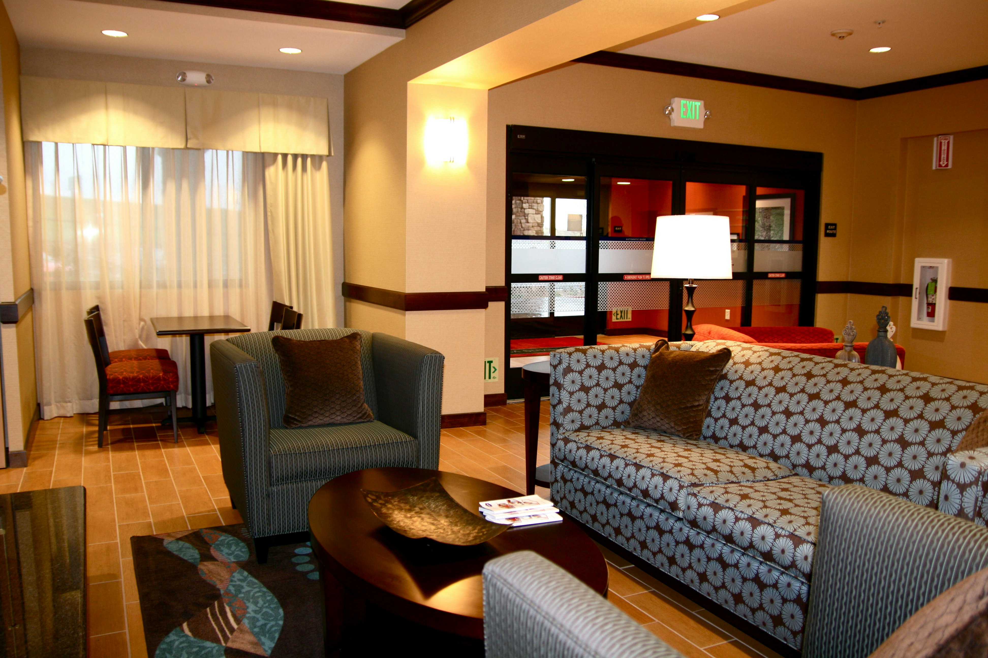 Hampton Inn And Suites Folsom 27/50