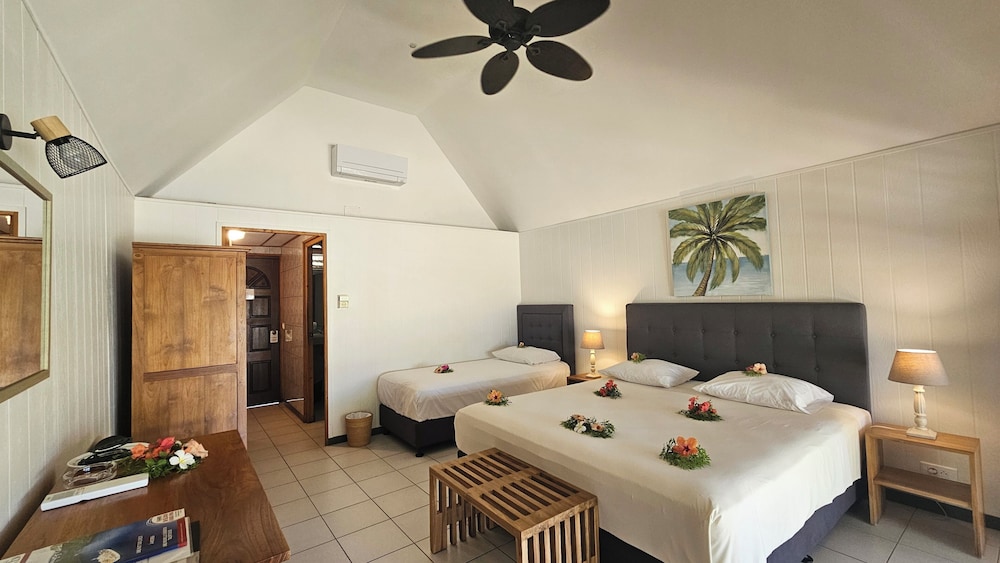 Bungalow, Triple, Lagoon View