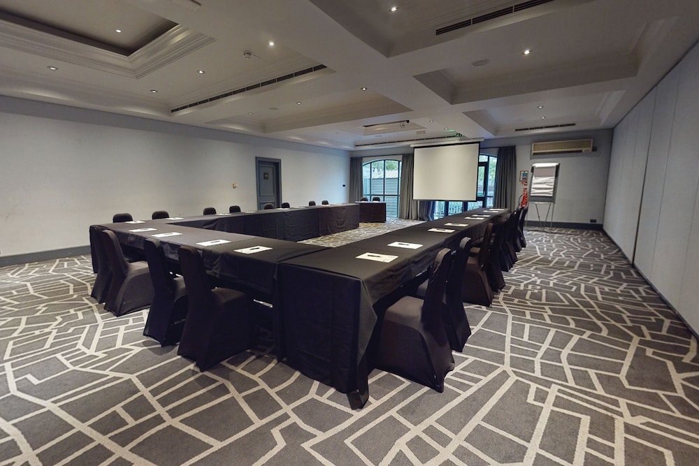 Village Urban Resort Nottingham 56/62