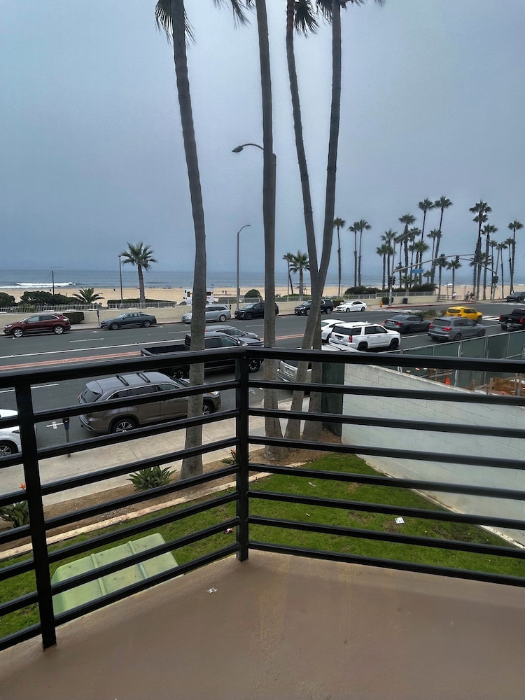 Best Western Huntington Beach 57/65