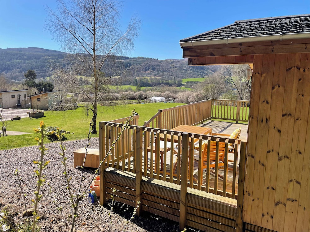 Tayview Lodges 47/50
