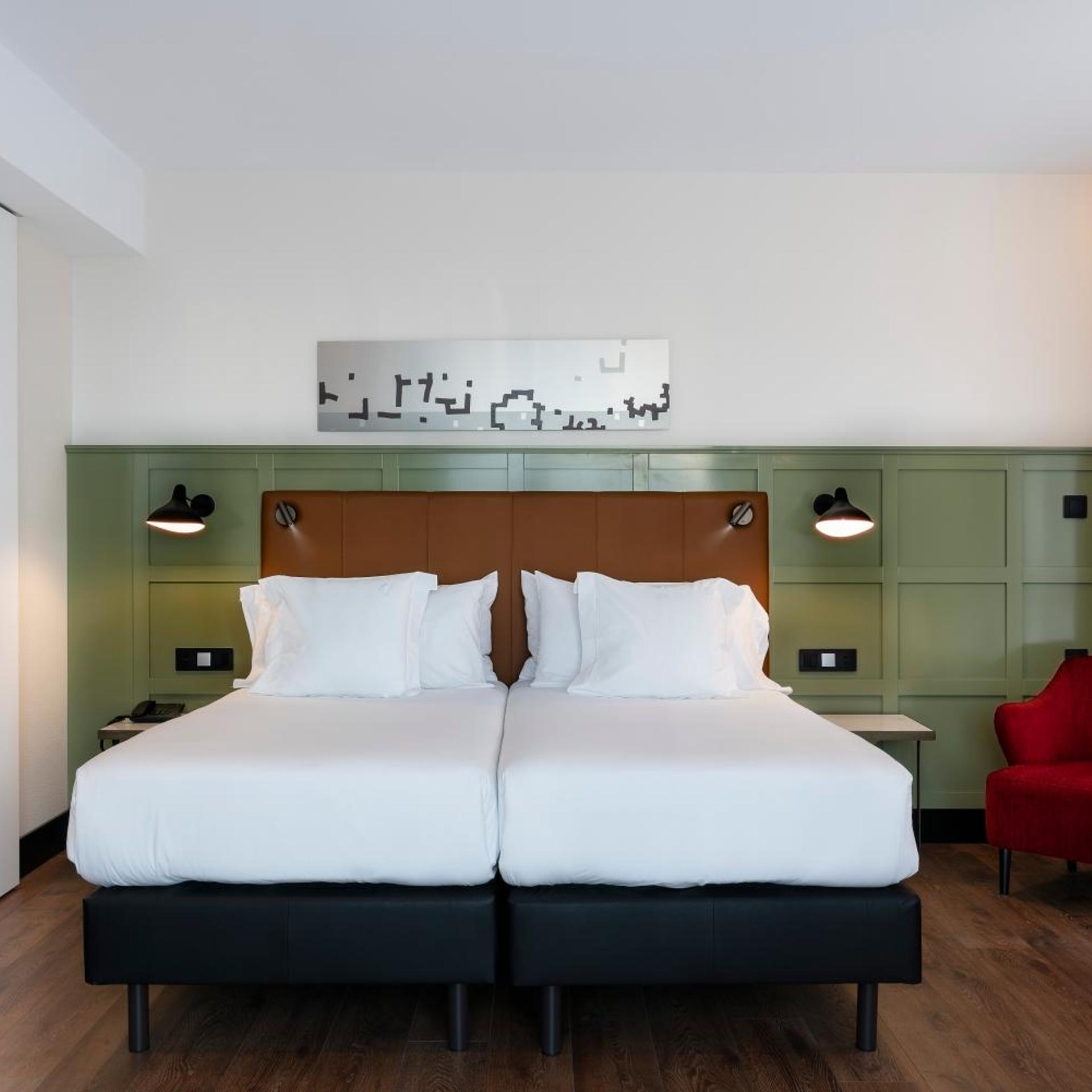 Junior Suite, King Bed, Guggenheim View