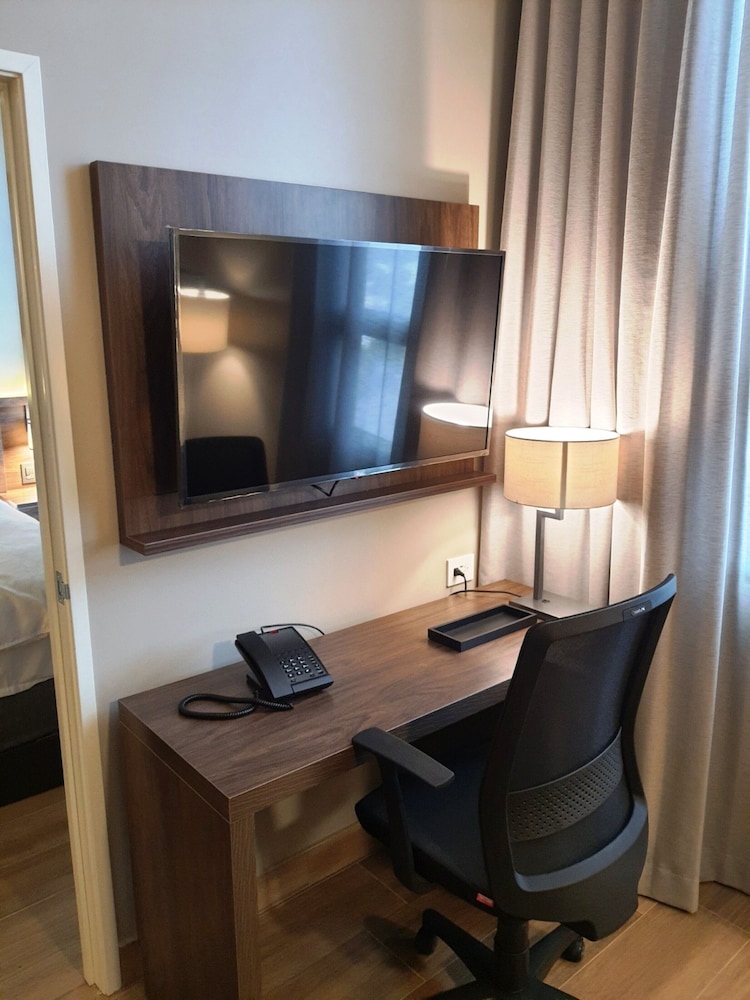 Staybridge Suites Guadalajara Novena 49/77