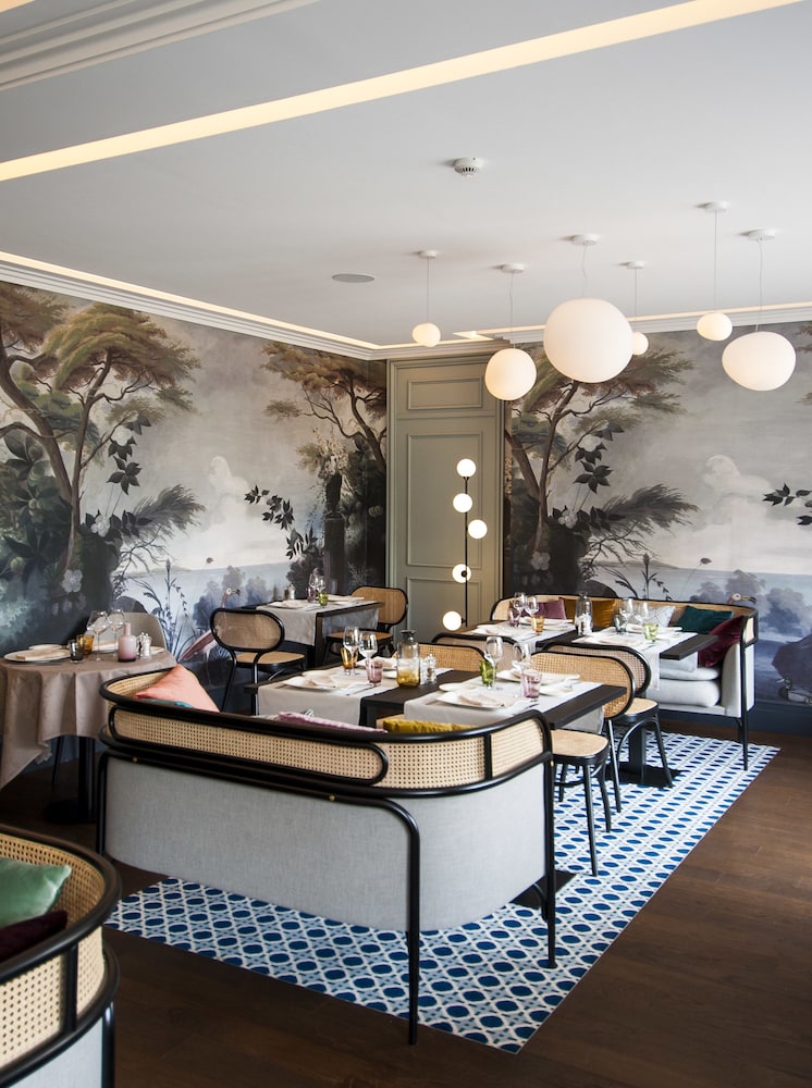 Manoir Hotel 28/50
