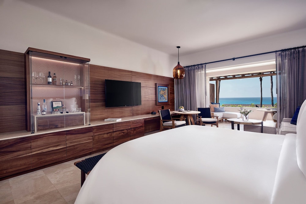 Four Seasons Resort Punta Mita, Mexico 21/85
