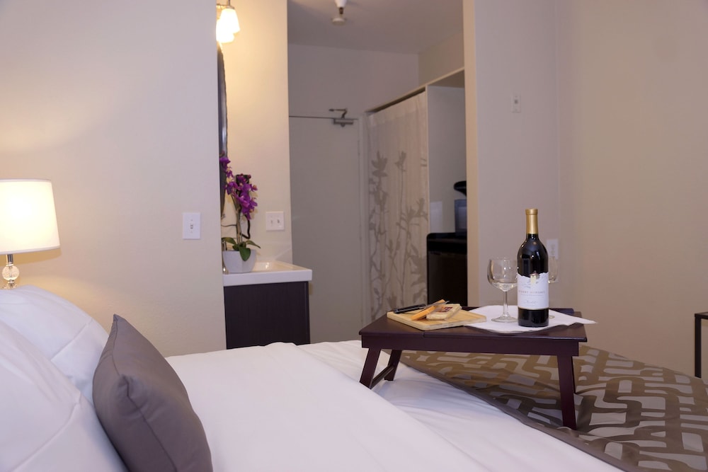 Urban Boutique Hotel 47/82