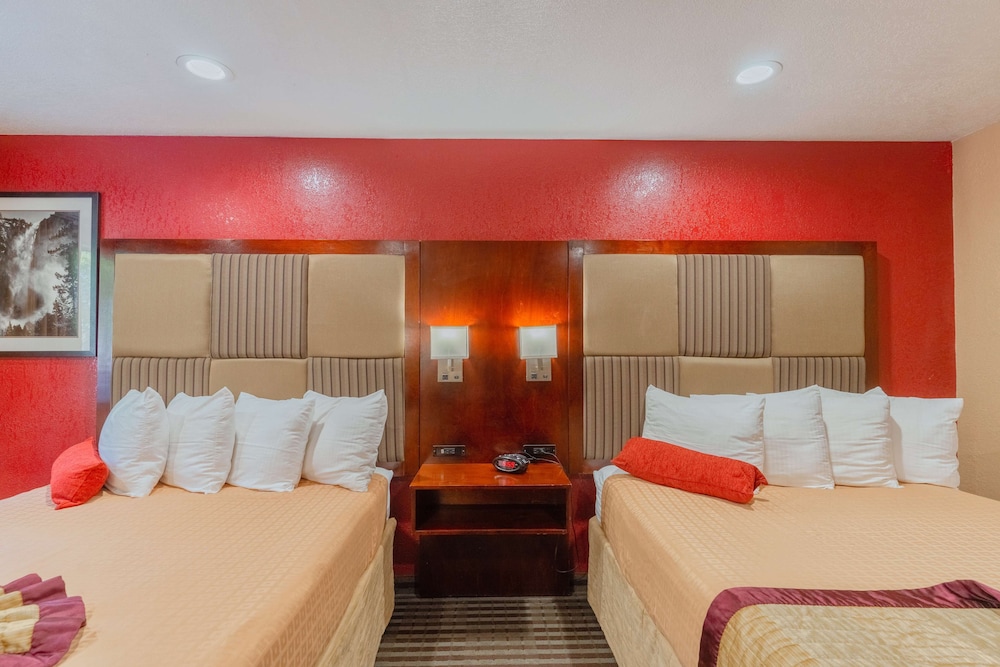 Best Western Plus Yosemite Way Station Motel 12/44