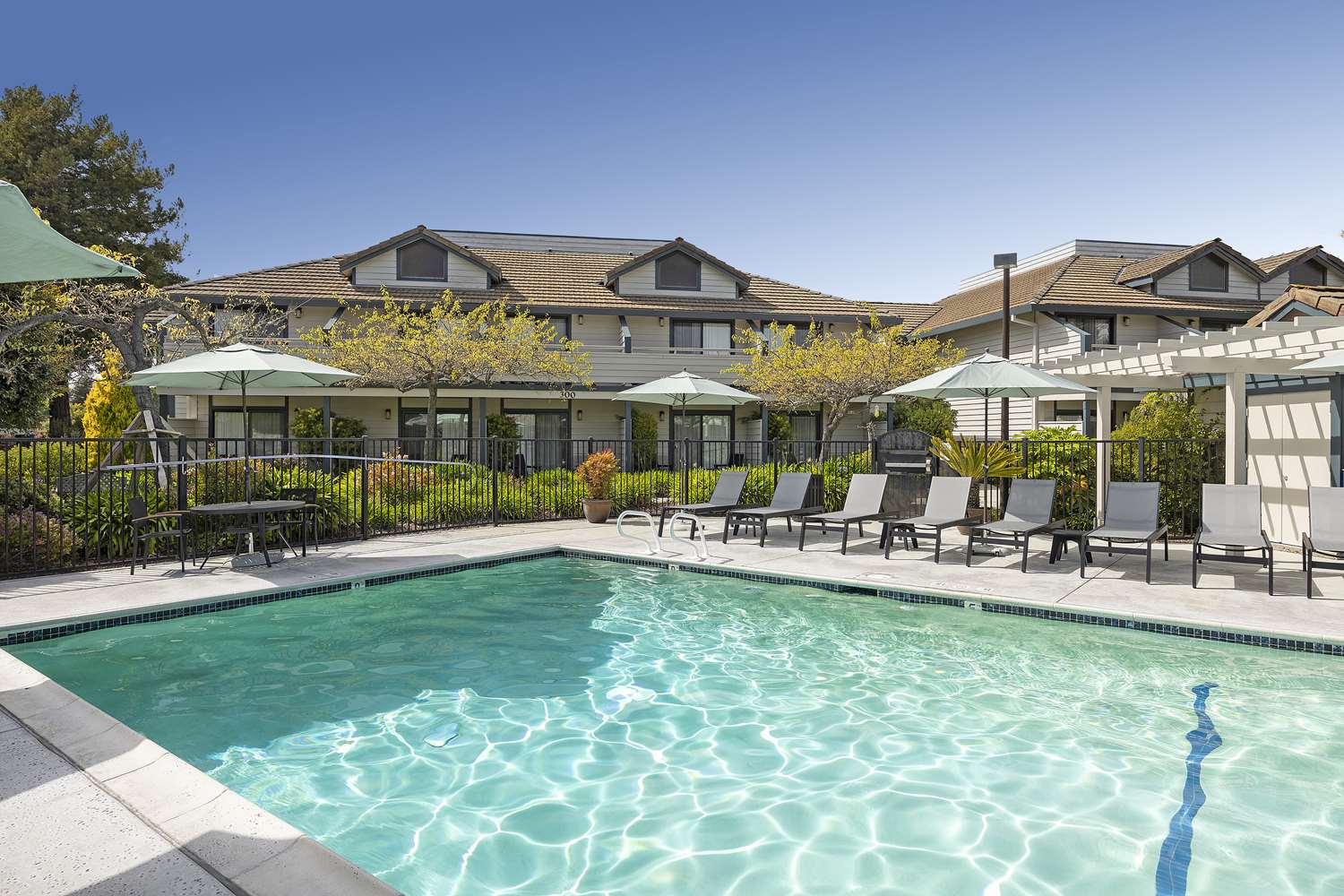 Seacliff Inn Aptos, Tapestry Collection by Hilton 23/25
