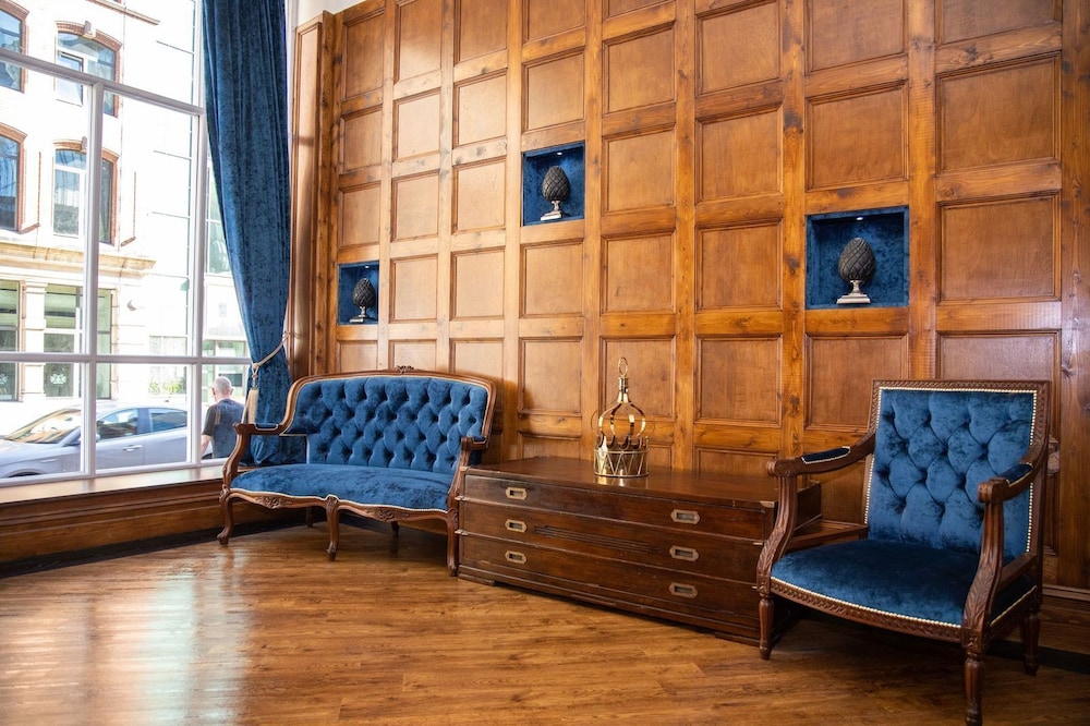 The Dixie Dean Hotel 36/49