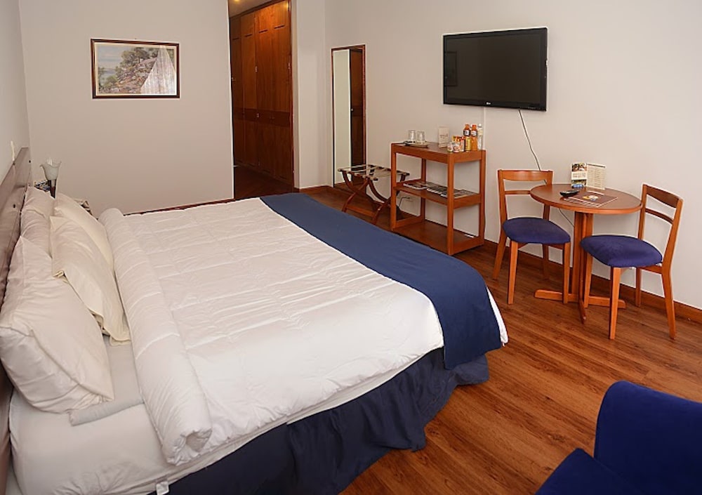Hotel Casa de los Fundadores 10/31