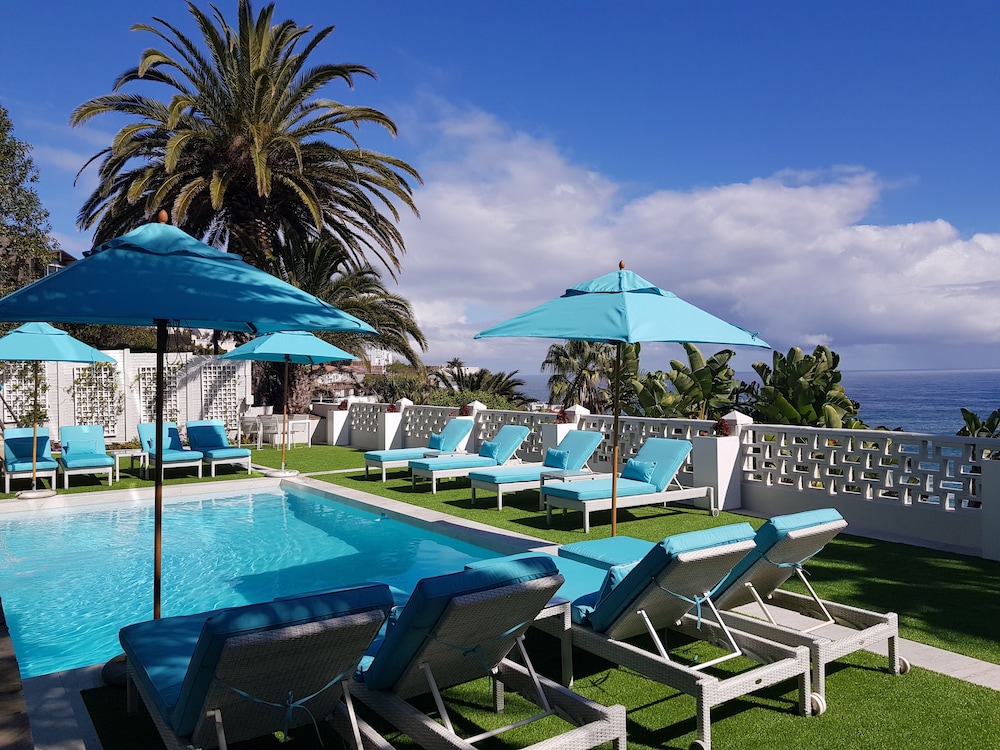 The Clarendon - Bantry Bay 40/50
