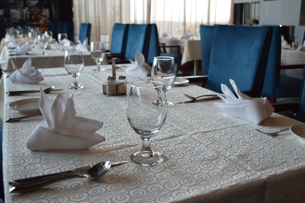 Rivan Hotel Rica 52/58