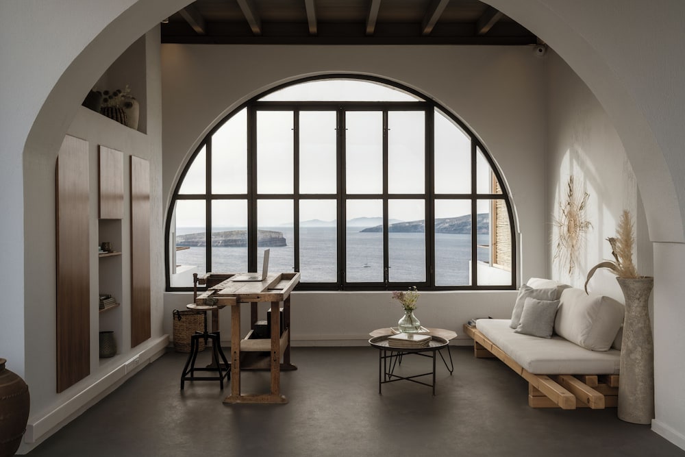 Coco-Mat Hotel Santorini 24/43