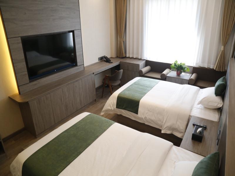 GreenTree Inn Anyang Neihuang County Zaoxiang Avenue 12/23
