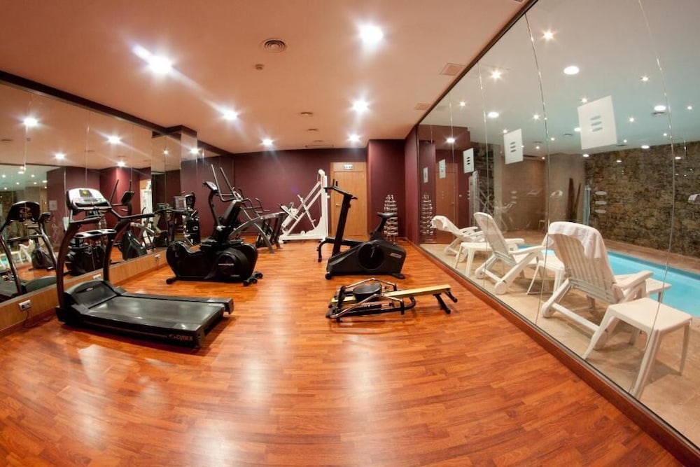 Alti Hotel 25/36
