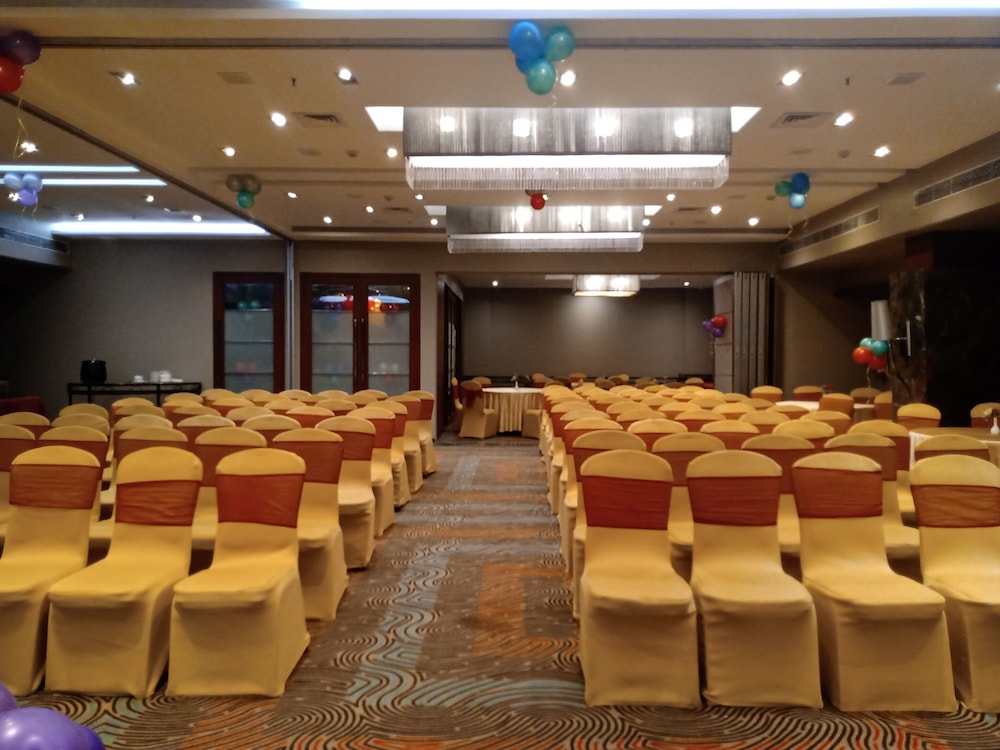 Royal Orchid Central Vadodara 38/50