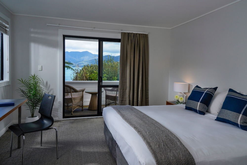The Portage Resort 10/50