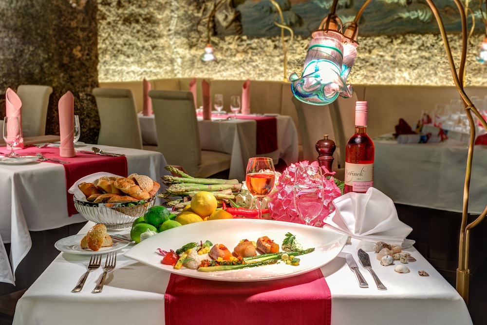 Adria Hotel Prague 30/46