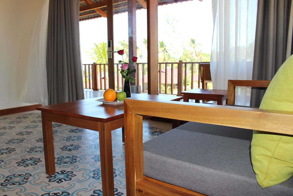 Camia Resort & Spa 9/71